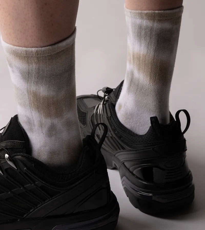 NOZZLEQUIZ / Drip Sand - Spray Dye Crew Casual Socks