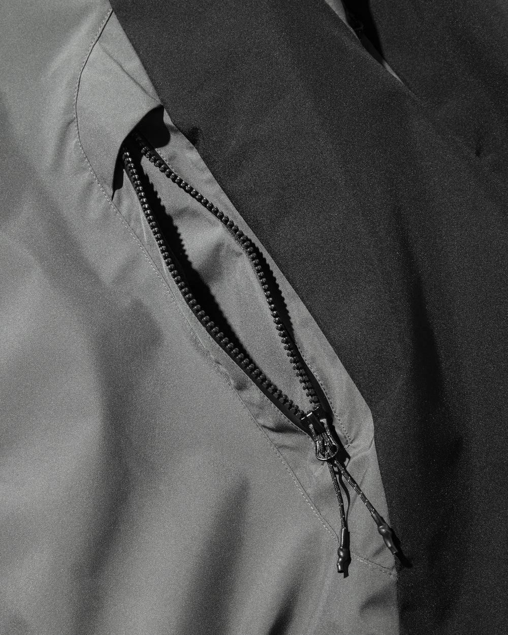 CLESSTE / +Phenix Windstopper ® By Gore-tex Labs City Sidwinder Jacket