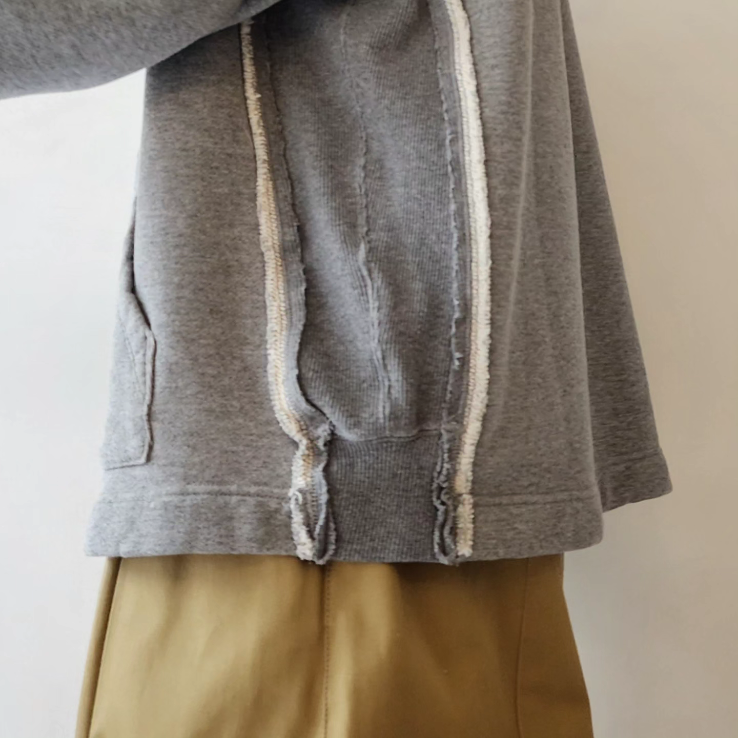 WELLDER / Cut Off Hooded