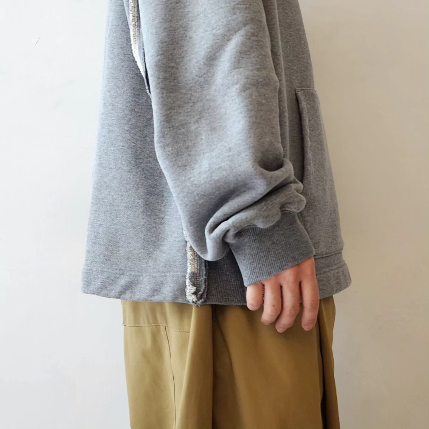 WELLDER / Cut Off Hooded