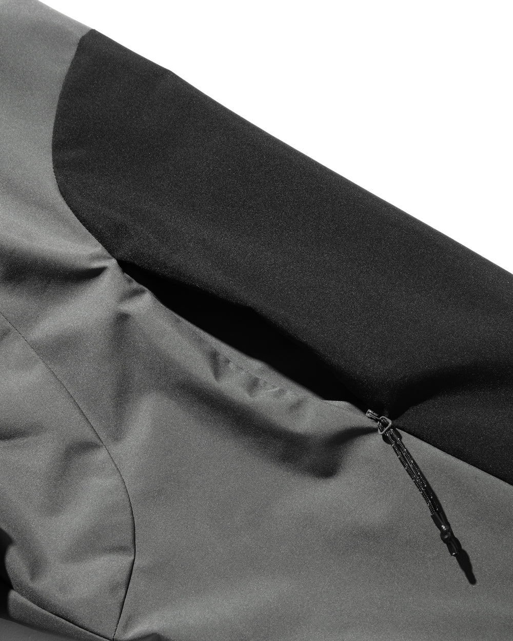 CLESSTE / +Phenix Windstopper ® By Gore-tex Labs City Sidwinder Jacket