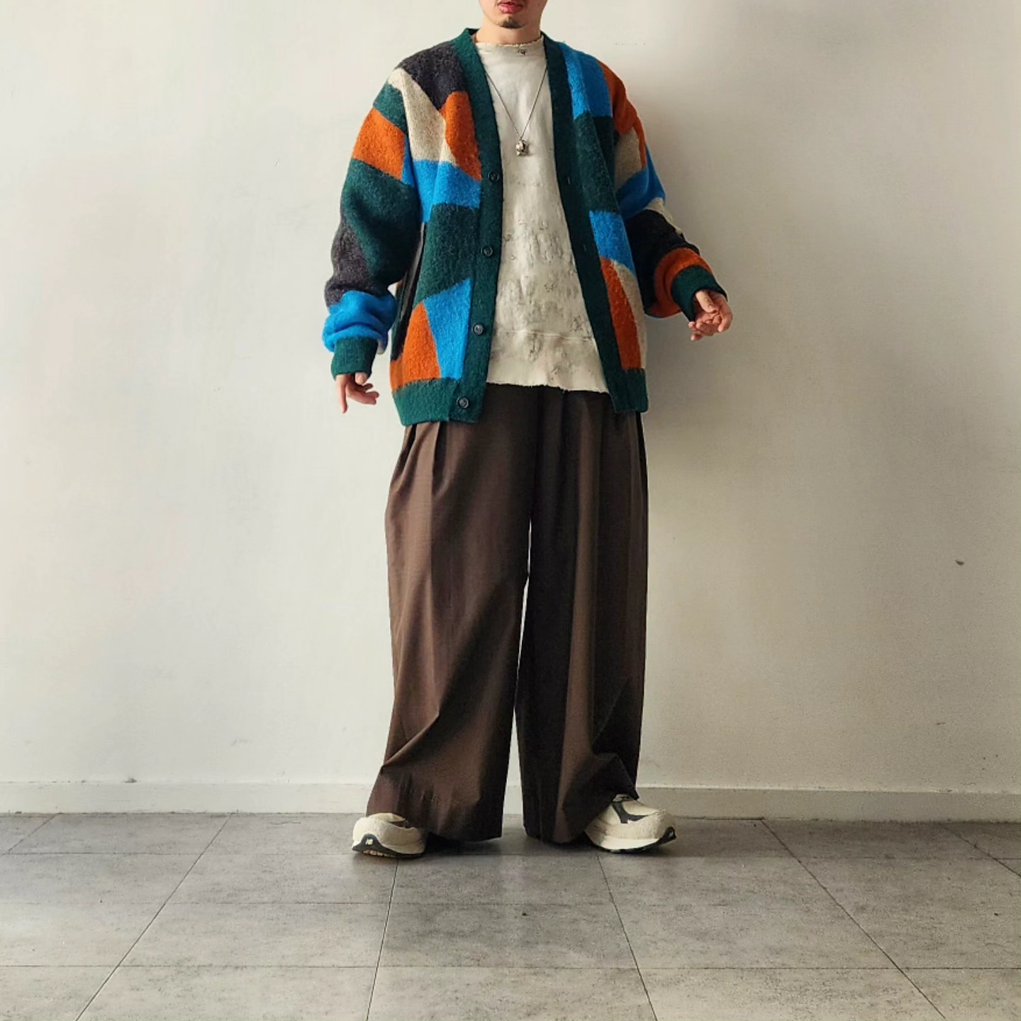 TAUPE / Panel Art Cardigan