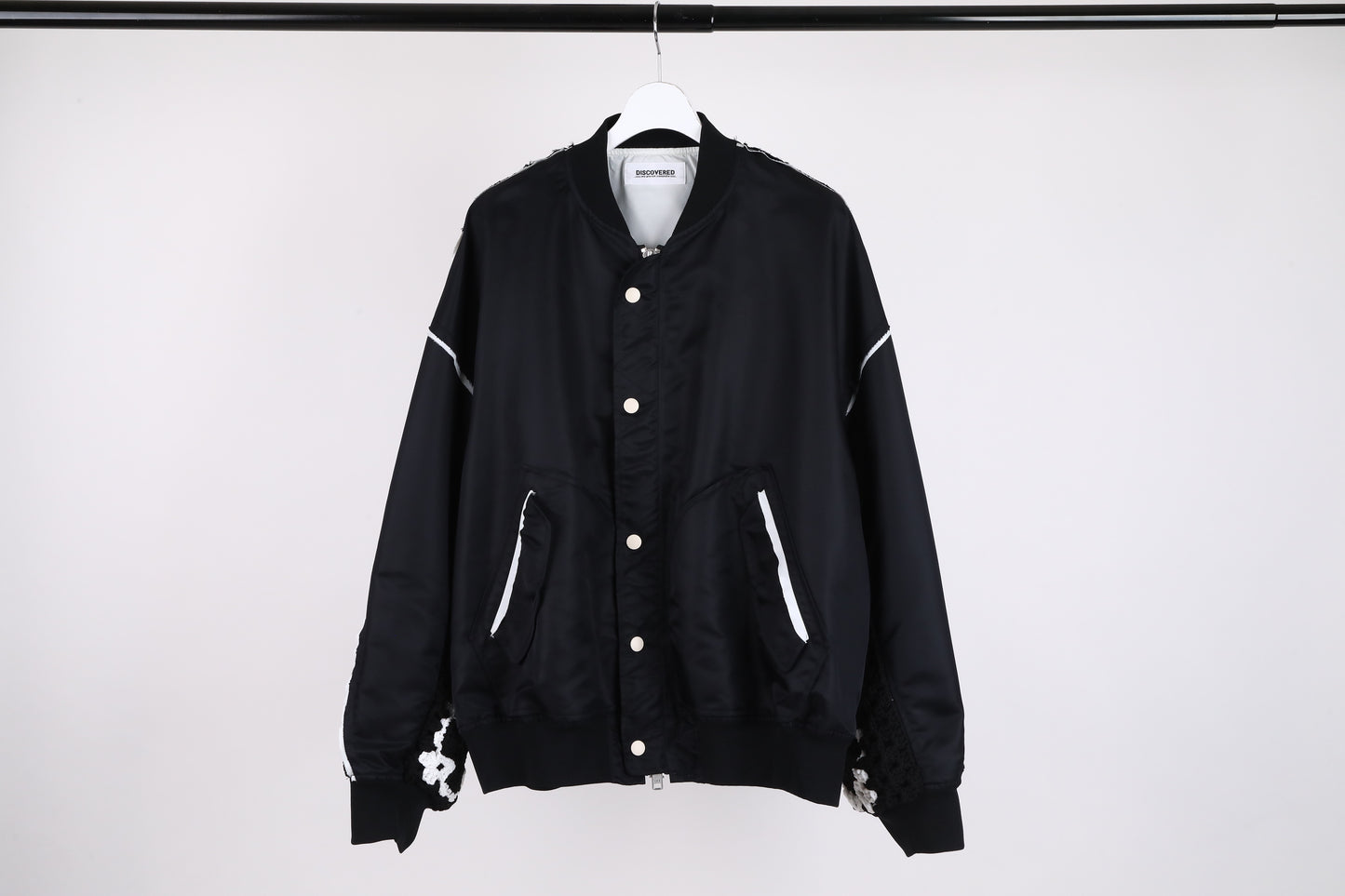 DISCOVERED / Playcard Crochet Sleeve MA-1