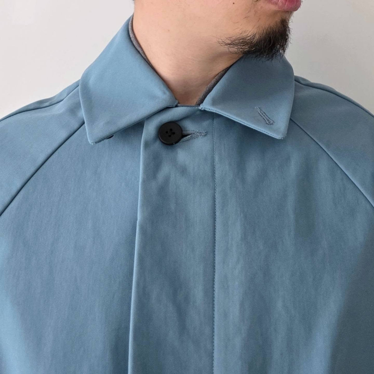 KANEMASA PHIL / 36G ECONYL Half Coat (Blue Gray)