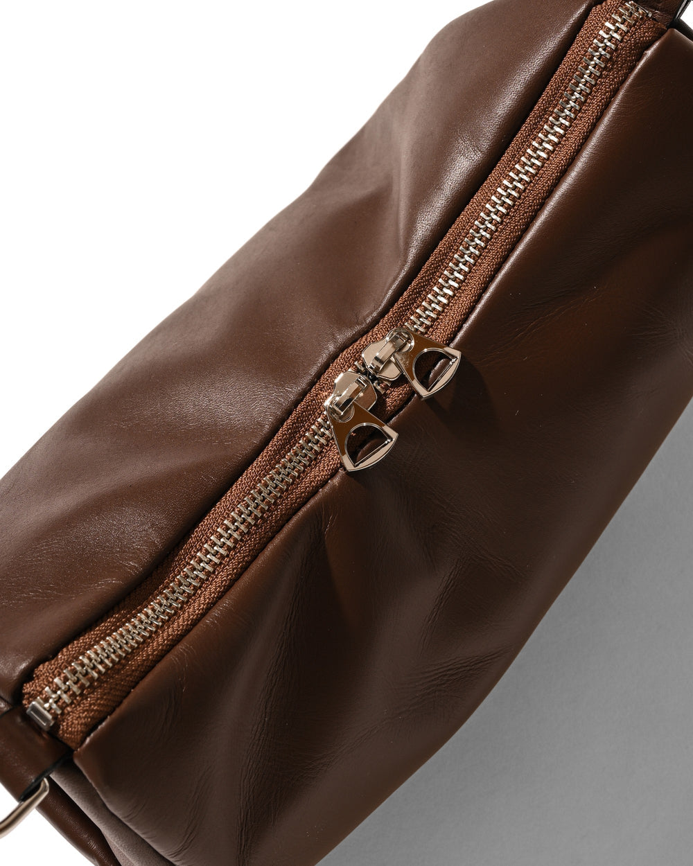 CLESSTE / Leather Day Off Bag Mini (Brown)
