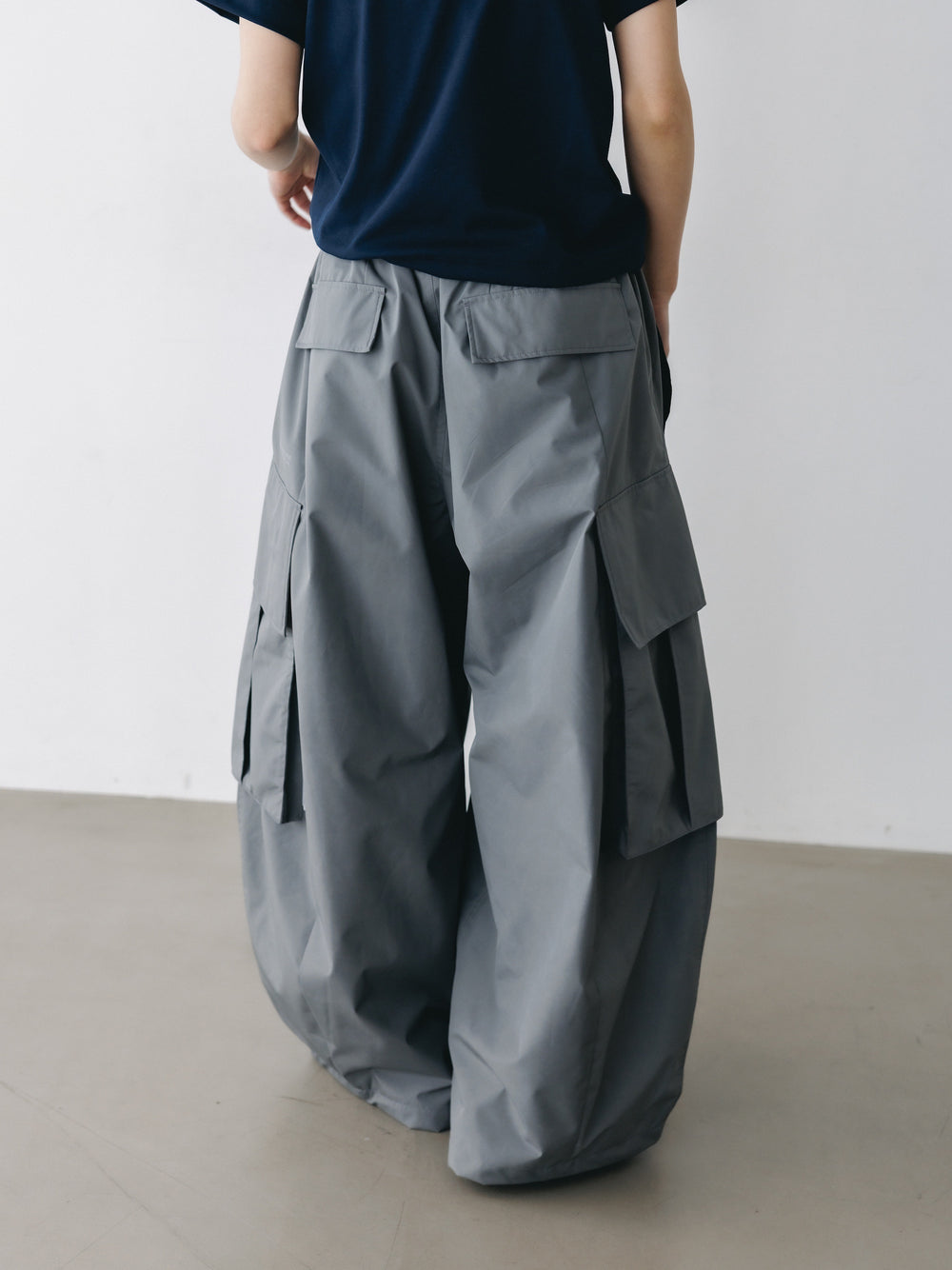 CLESSTE / +Phenix Windstopper ® By Gore-tex Labs City Mega Pocket Balloon Cargo Pants (Charcoal Gray)