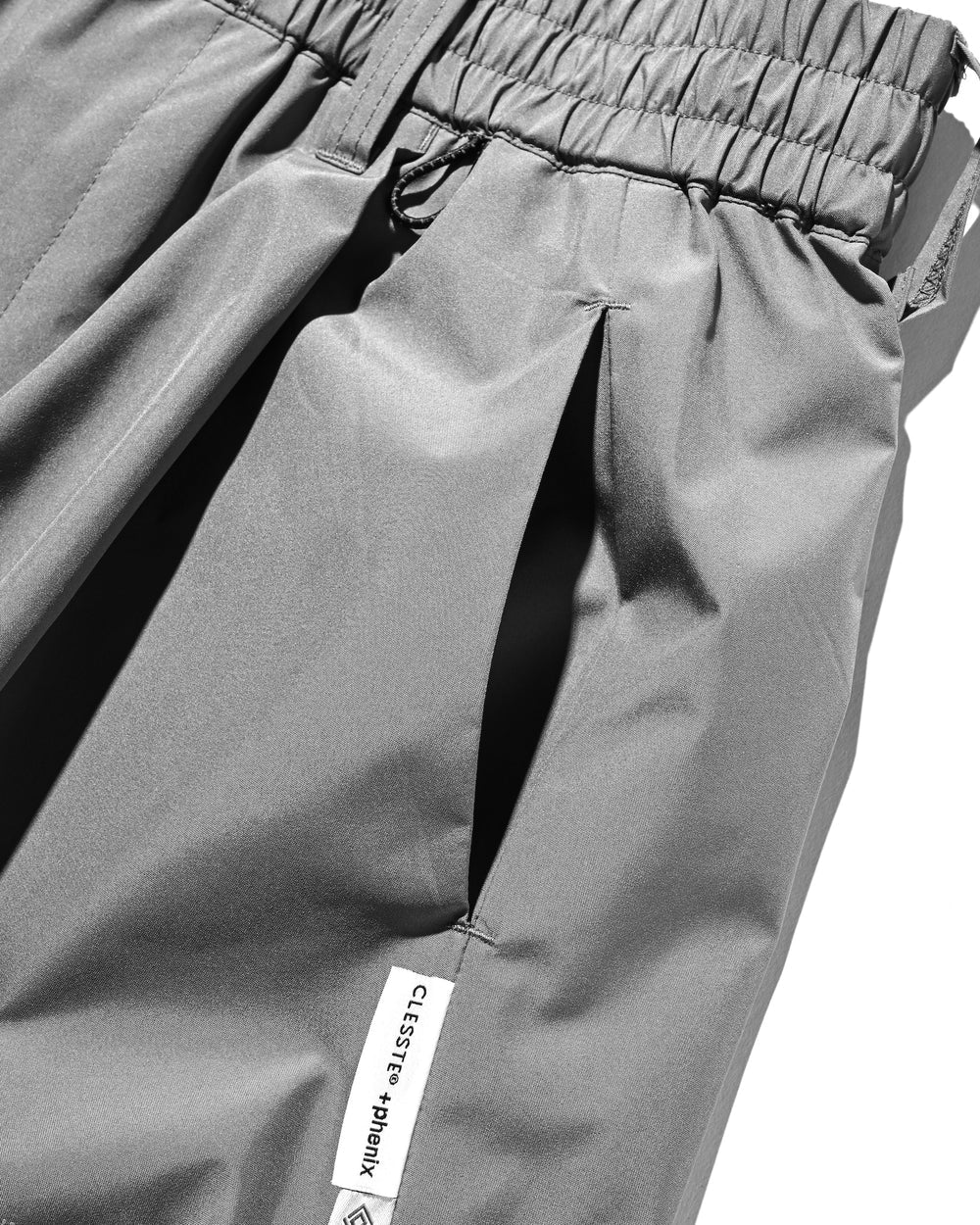 CLESSTE / +Phenix Windstopper ® By Gore-tex Labs City Barrel Leg Pants (Charcoal Gray)