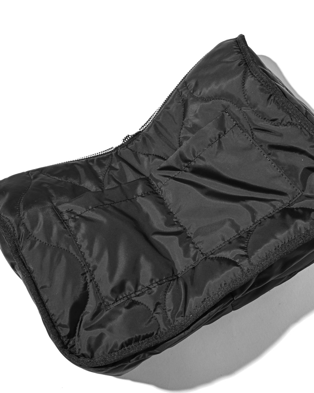 CLESSTE / Suede Day Off Bag (Black)