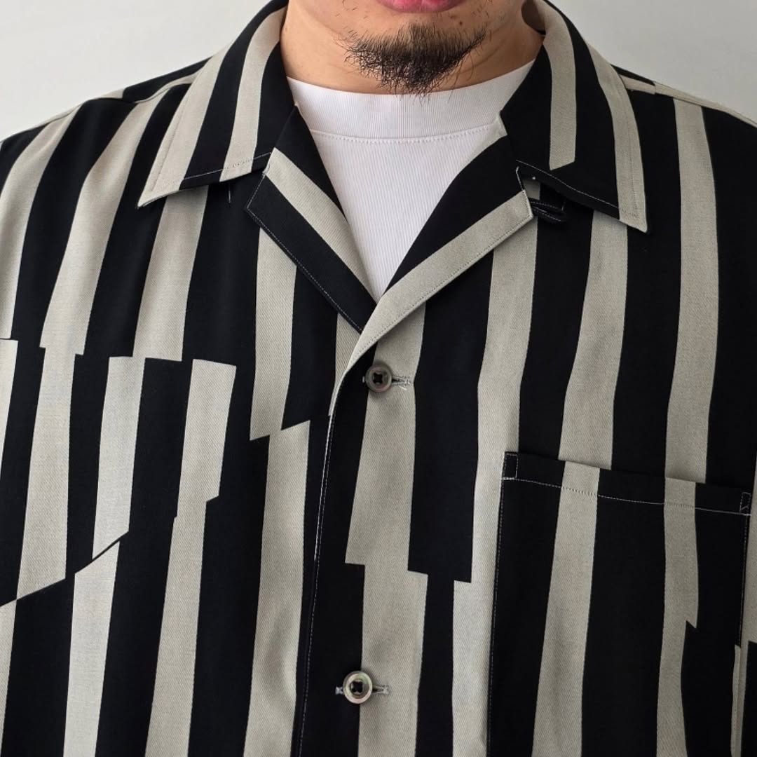 REVERBERATE / Open Collar Shirt Short Sleeve (White x Black)