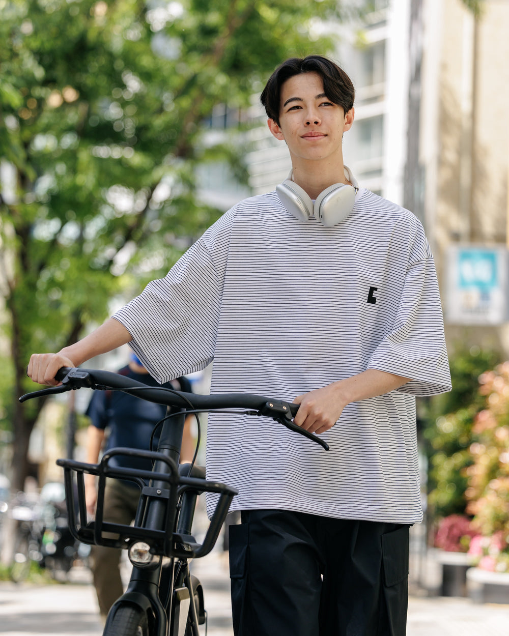 CLESSTE / 'C' Striped Massive T-Shirt With Drawstrings (White x Black)