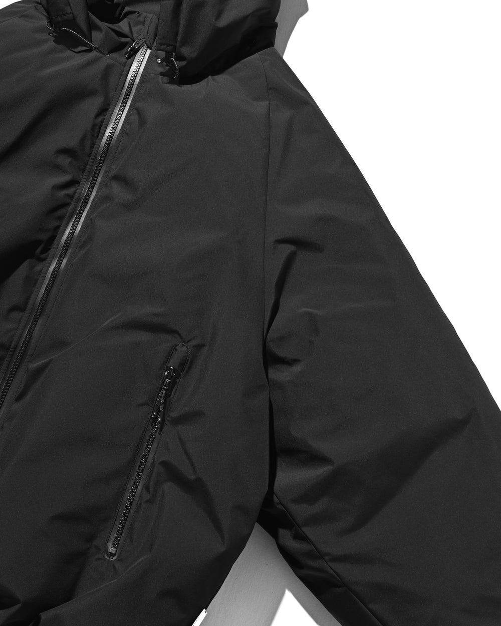 CLESSTE / +Phenix Windstopper ® By Gore-tex Labs City Happy Jacket (Black)