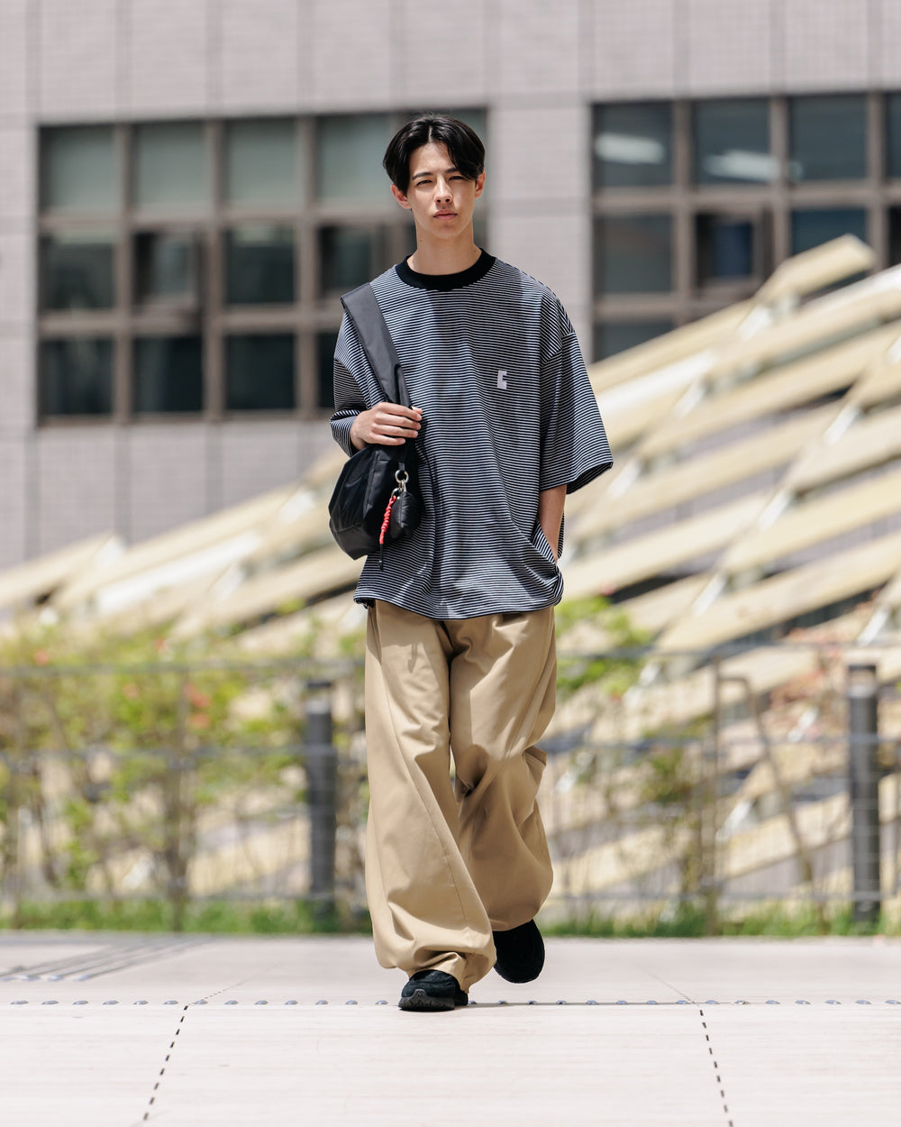 CLESSTE / 'C' Striped Massive T-Shirt With Drawstrings (Black x White)