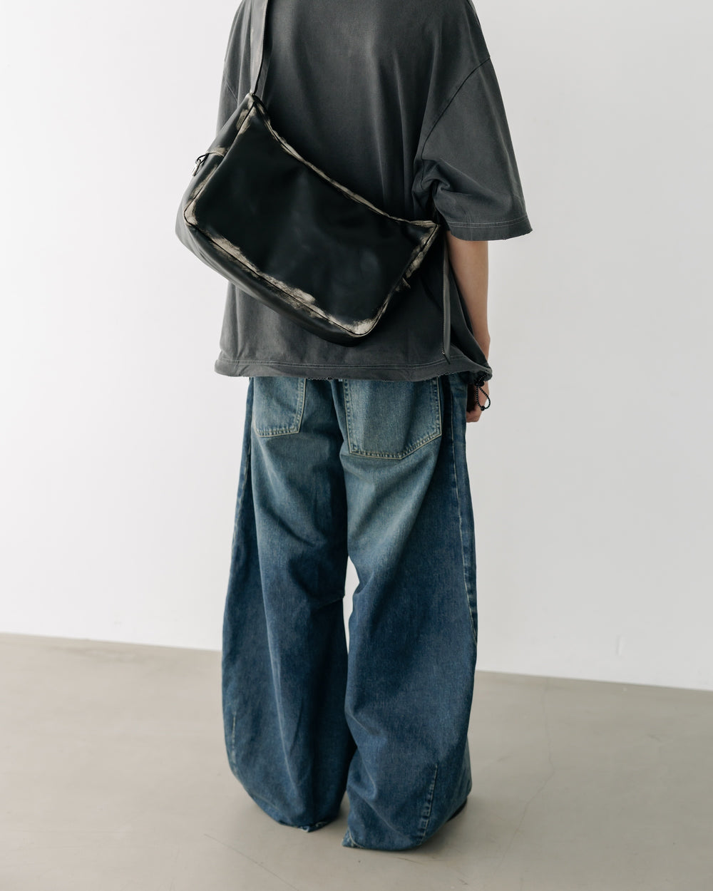 CLESSTE / Vintage Dyed Selvedge Denim Barrel Leg Pants (Vintage Indigo)