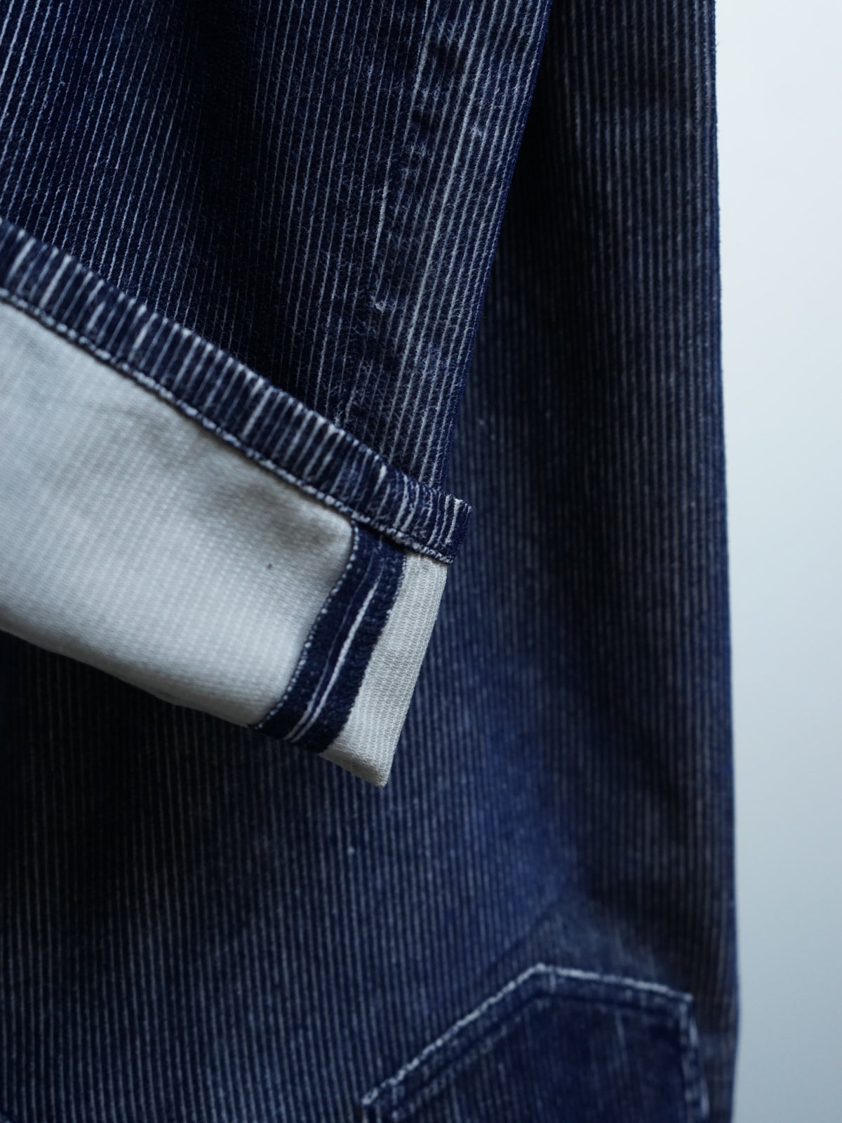 REVERBERATE / Flocky Corduroy Pants - Wide (Light Grey x Navy)