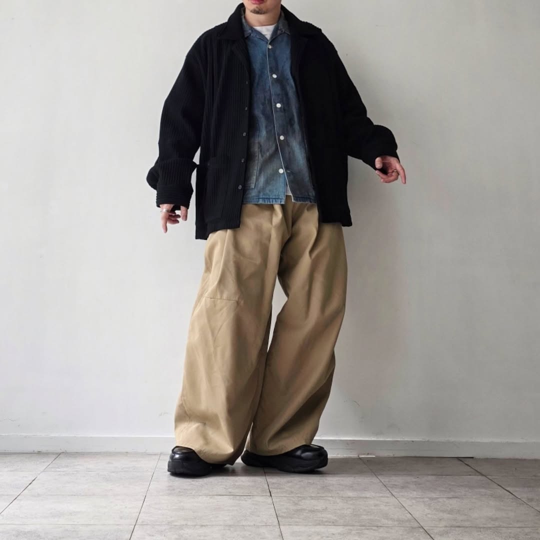 ANCELLM / Wrinkled Stripe Shirt (Black)