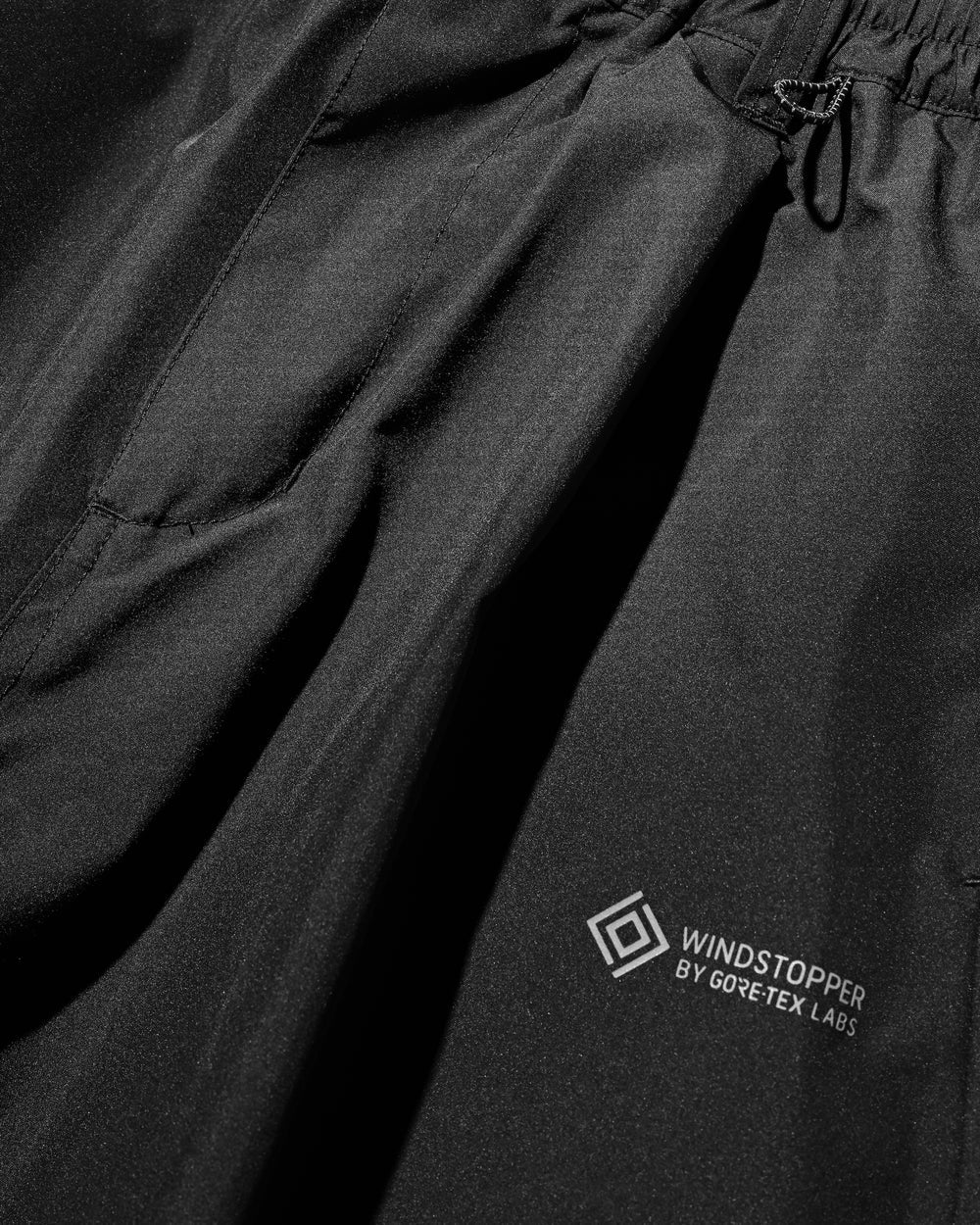 CLESSTE / +Phenix Windstopper ® By Gore-tex Labs City Barrel Leg Pants (Black)