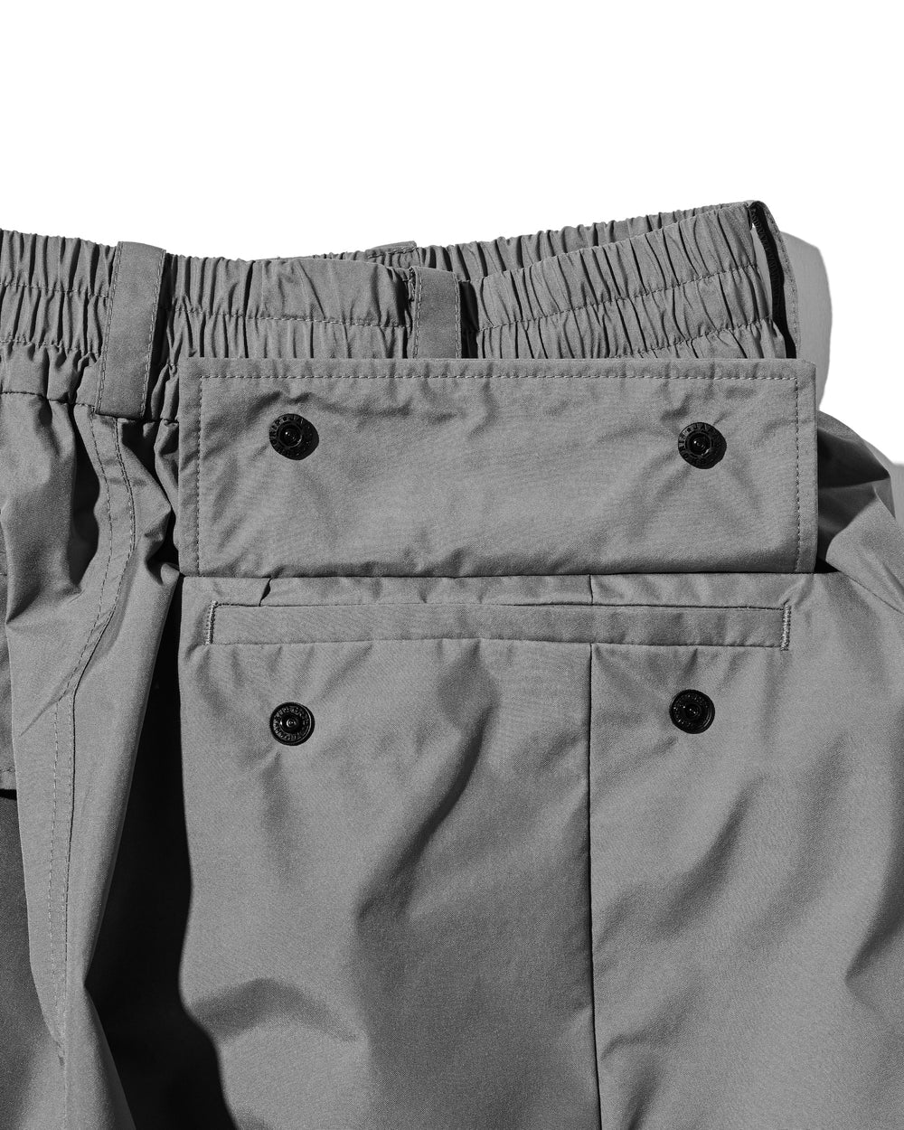 CLESSTE / +Phenix Windstopper ® By Gore-tex Labs City Mega Pocket Balloon Cargo Pants (Charcoal Gray)