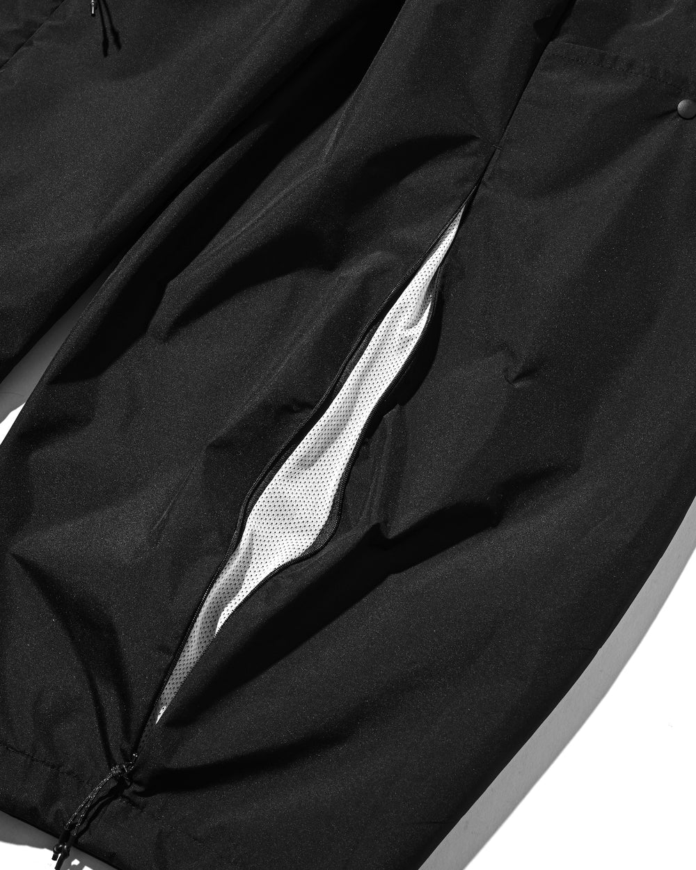CLESSTE / +Phenix Windstopper ® By Gore-tex Labs City Massive Utility Pants (Black x White)
