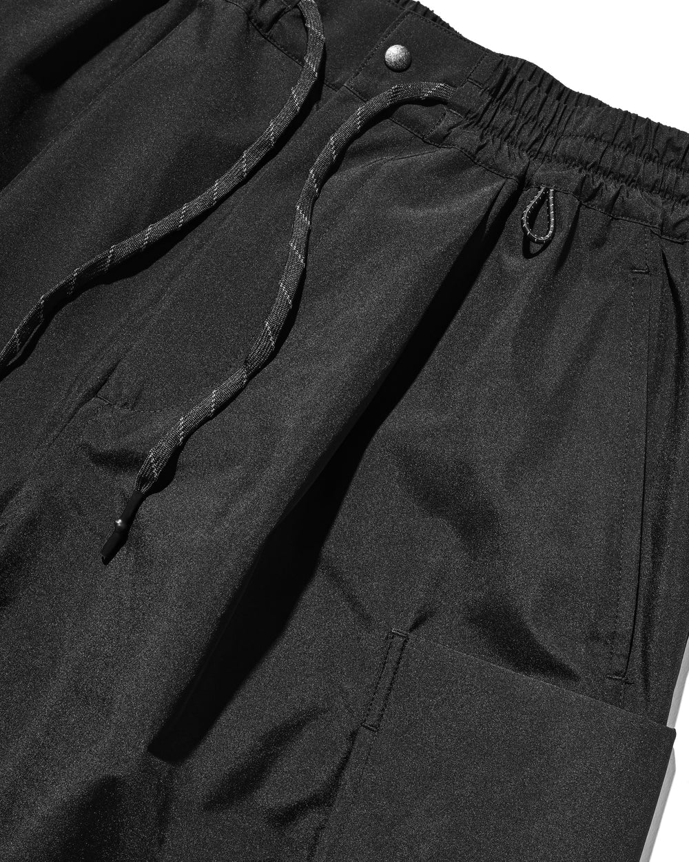 CLESSTE / +Phenix Windstopper ® By Gore-tex Labs City Military Half Pants (Black)
