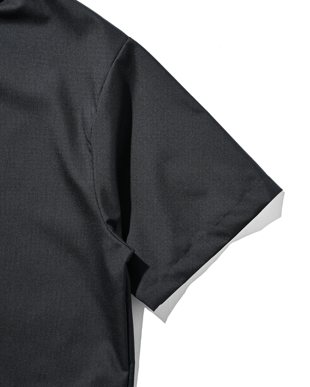 CLESSTE / Tropical Wool City S/S Half Zip Shirt (Navy)