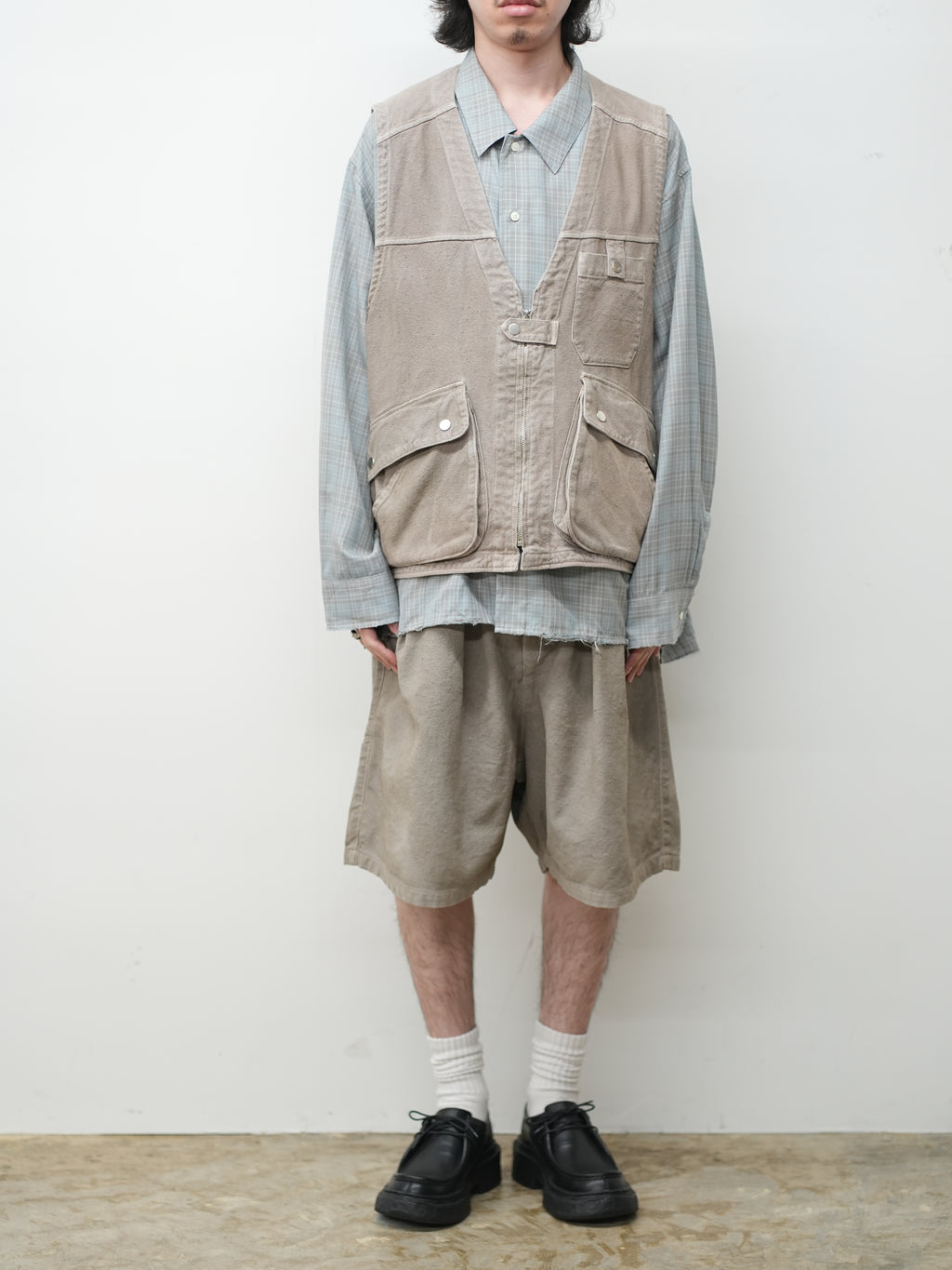 ANCELLM / C/R Duck Short Pants (Greige)