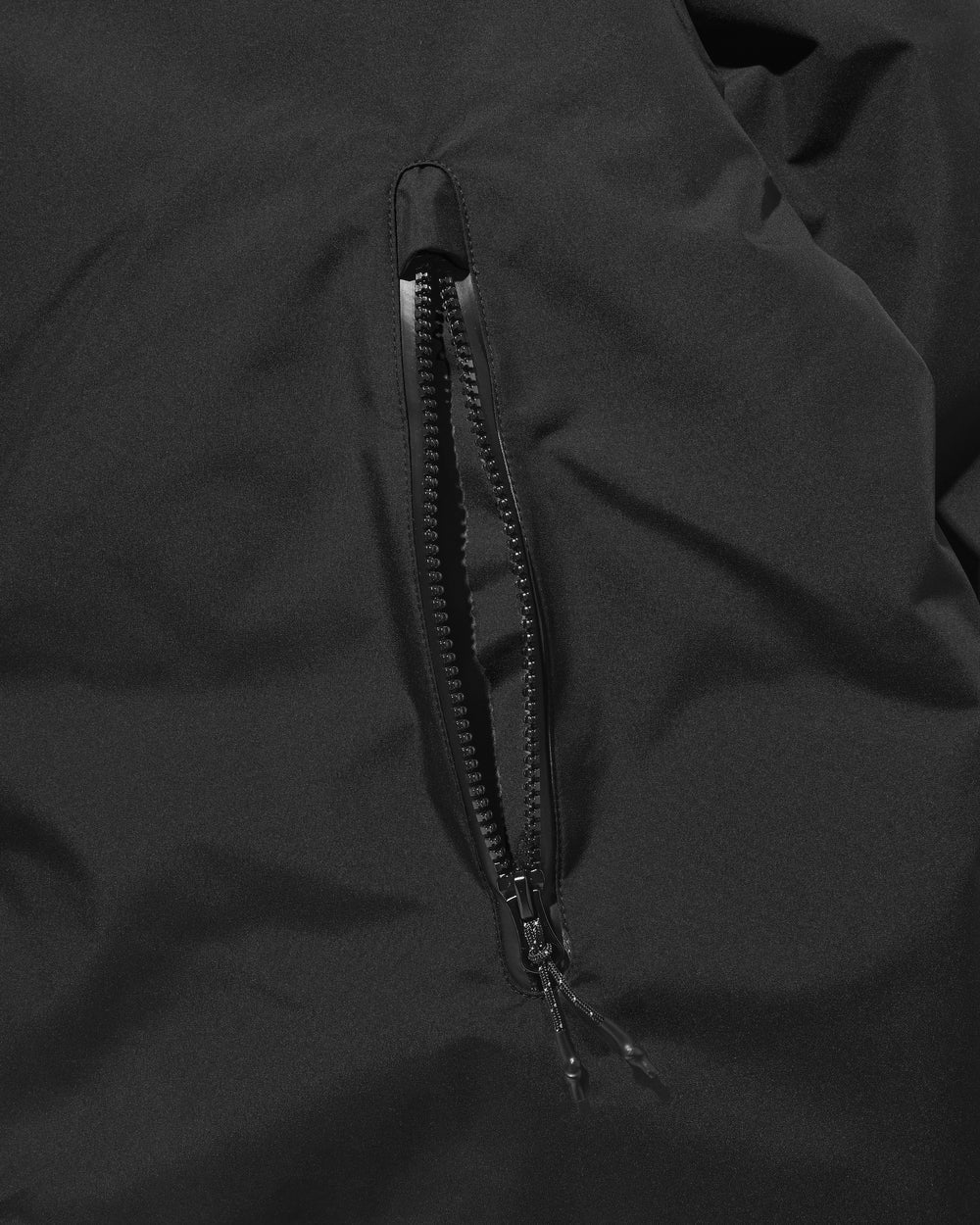 CLESSTE / +Phenix Windstopper ® By Gore-tex Labs City Happy Jacket (Black)