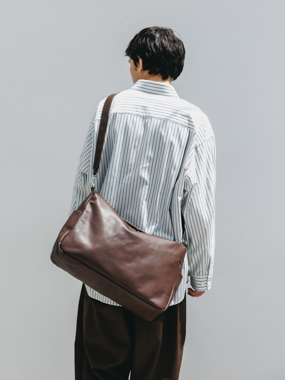 CLESSTE / Leather Day Off Bag Large (Brown)