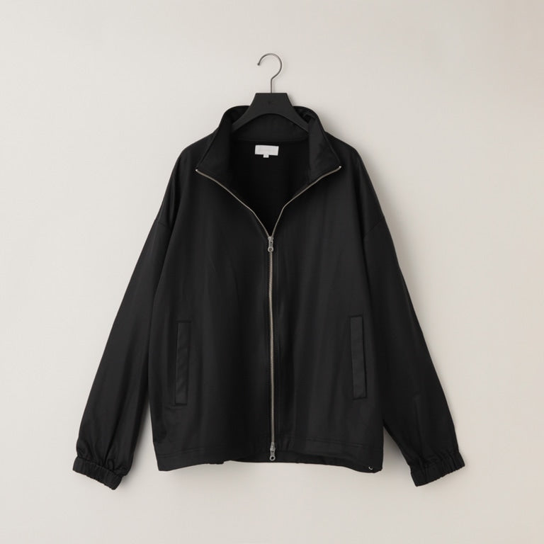 KANEMASA PHIL / 36G ECONYL Embossed Blouson (Black)