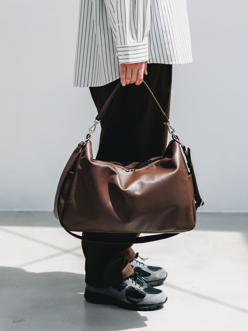 CLESSTE / Leather Day Off Bag Large (Brown)