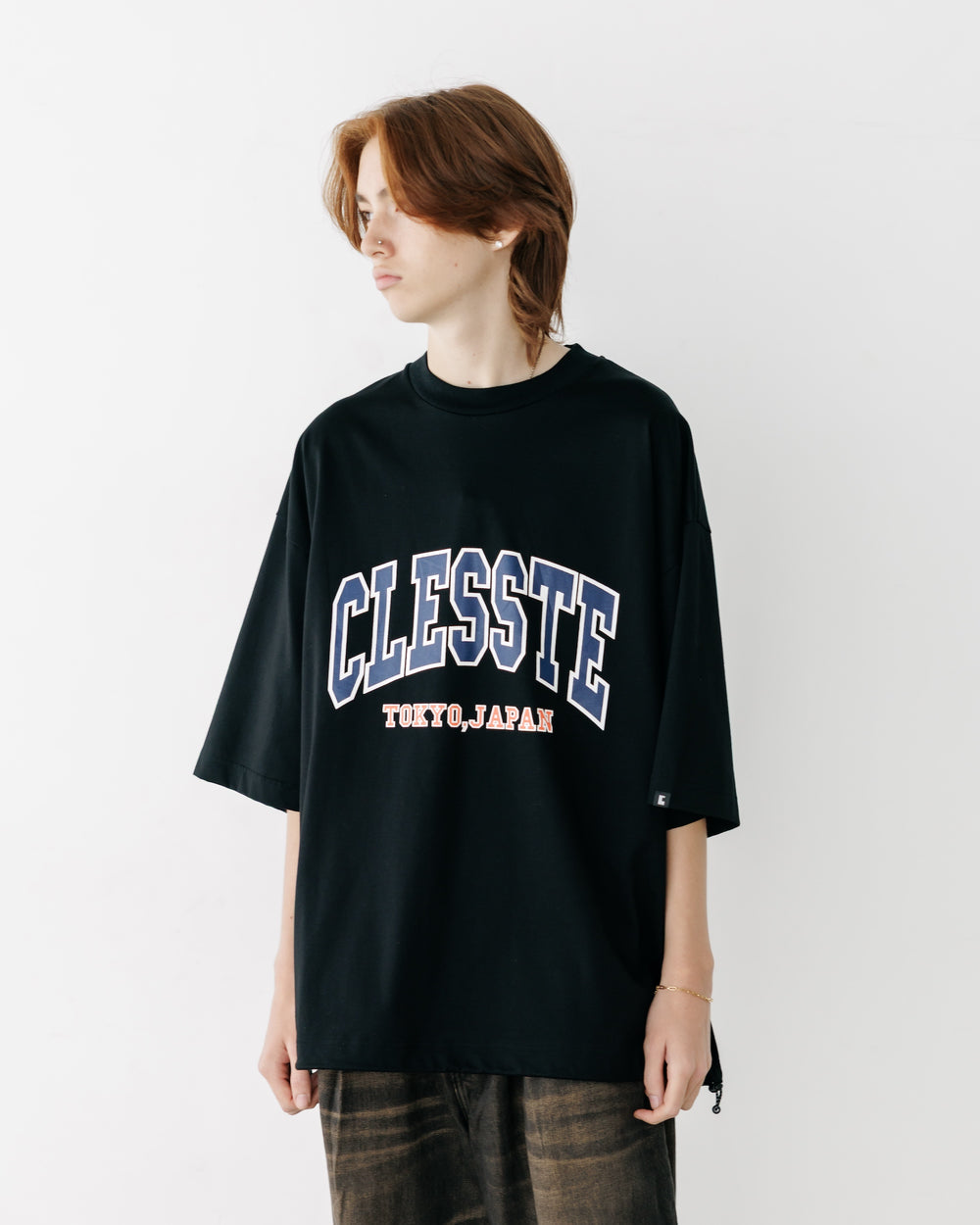 CLESSTE / College Logo Print Massive T-Shirt With Drawstrings (Black)