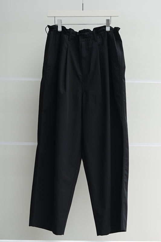 NONNOTTE / 2-Tuck Draw Cord Wide Trousers (Black)