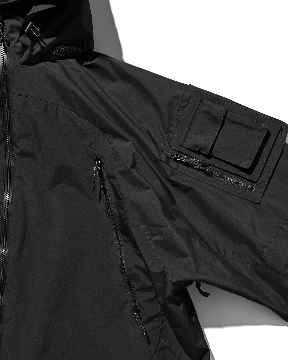 CLESSTE / +Phenix Windstopper ® By Gore-tex Labs City Military Jacket (Black)