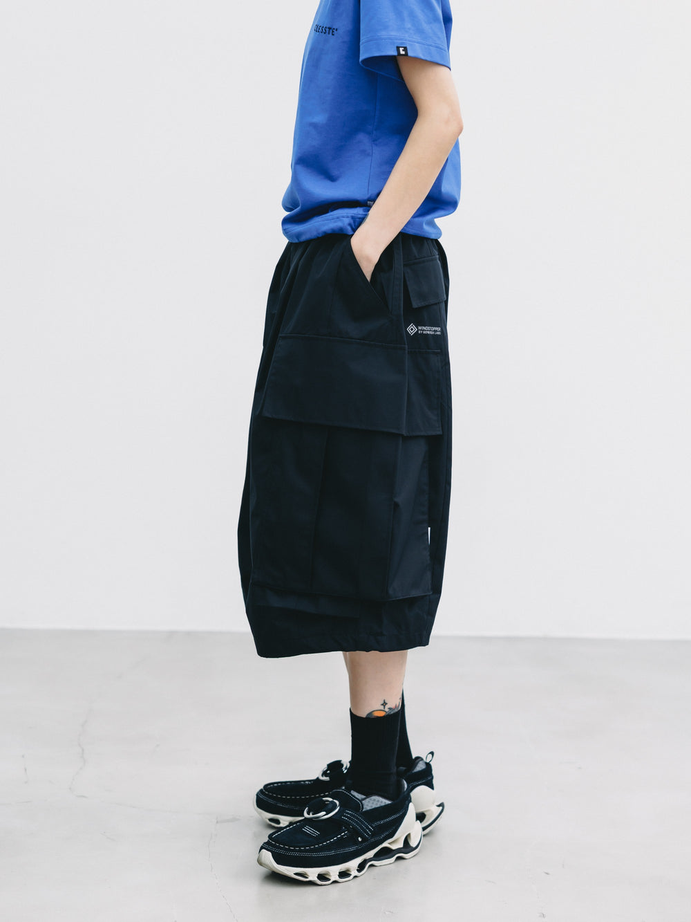 CLESSTE / +Phenix Windstopper ® By Gore-tex Labs City Mega Pocket Balloon Cargo Half Pants (Black)