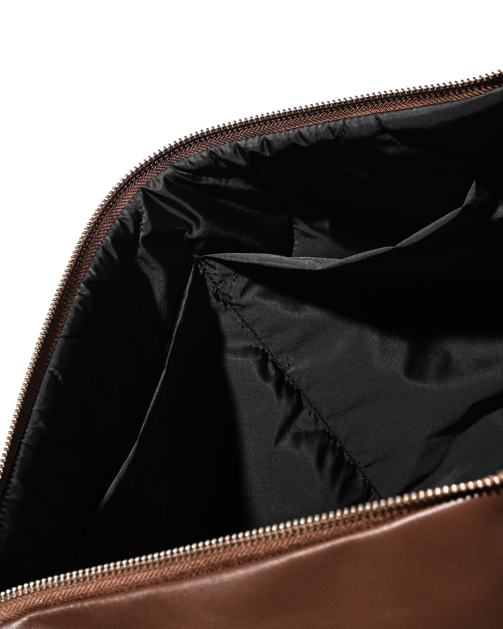 CLESSTE / Leather Day Off Bag Large (Brown)