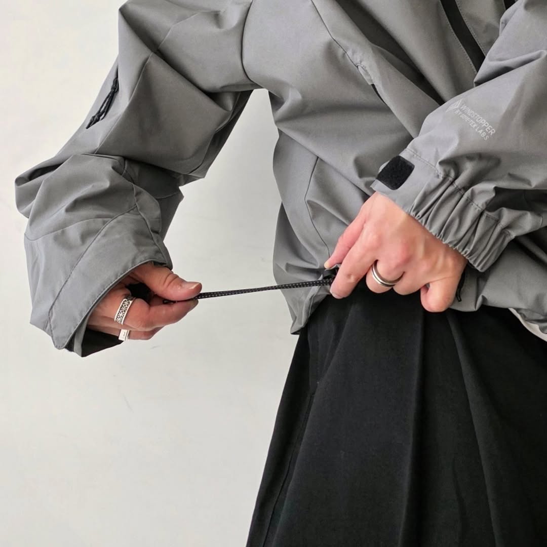CLESSTE / +Phenix Windstopper ® By Gore-tex Labs City Mountain