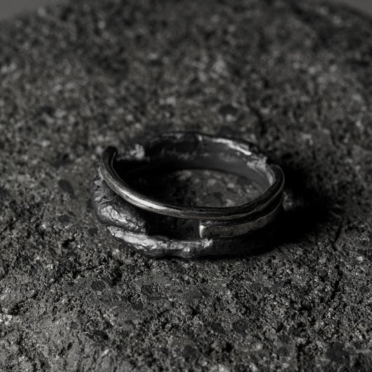 GIFT HAND / Crack Ring 07 - 925 Sterling Silver