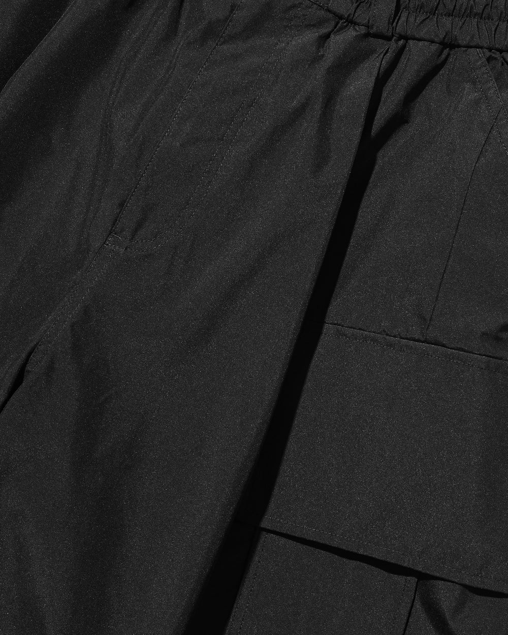 CLESSTE / +Phenix Windstopper ® By Gore-tex Labs City Mega Pocket Balloon Cargo Half Pants (Black)