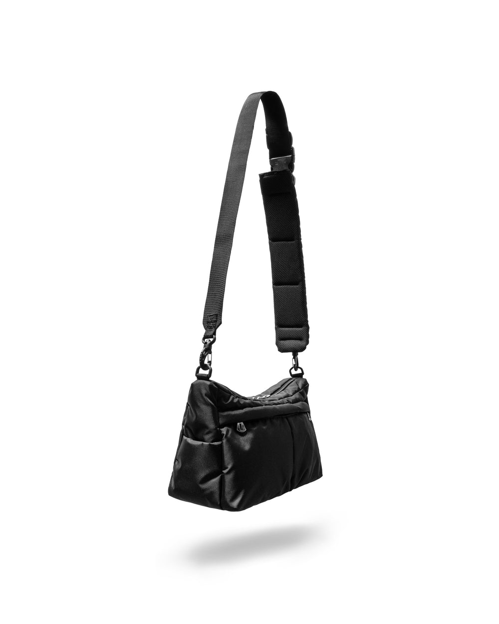 CLESSTE / Multi Pocket Holiday Bag