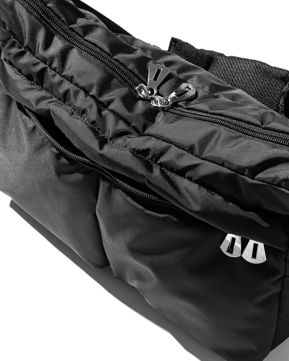 CLESSTE / Multi Pocket Holiday Bag