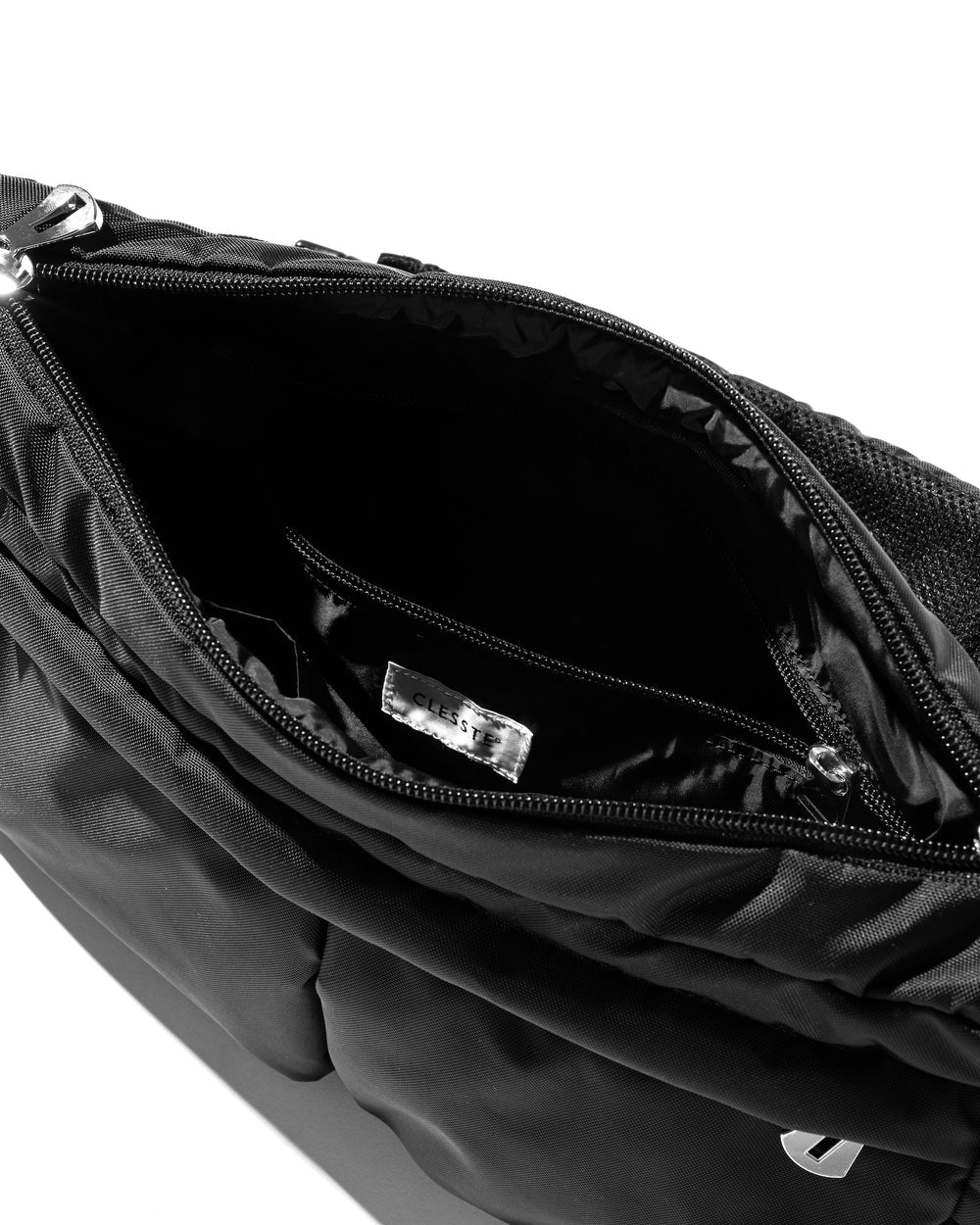 CLESSTE / Multi Pocket Holiday Bag