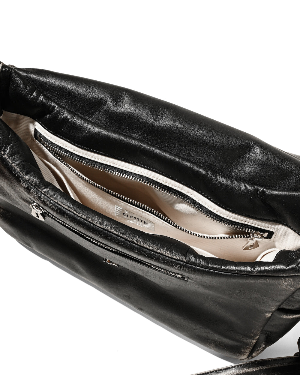 CLESSTE / Vintage Leather Padded Flap Holiday Bag (Black)
