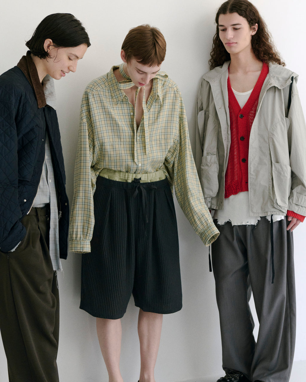 ANCELLM / Wrinkle Stripe Tuck Short Pants (Black)