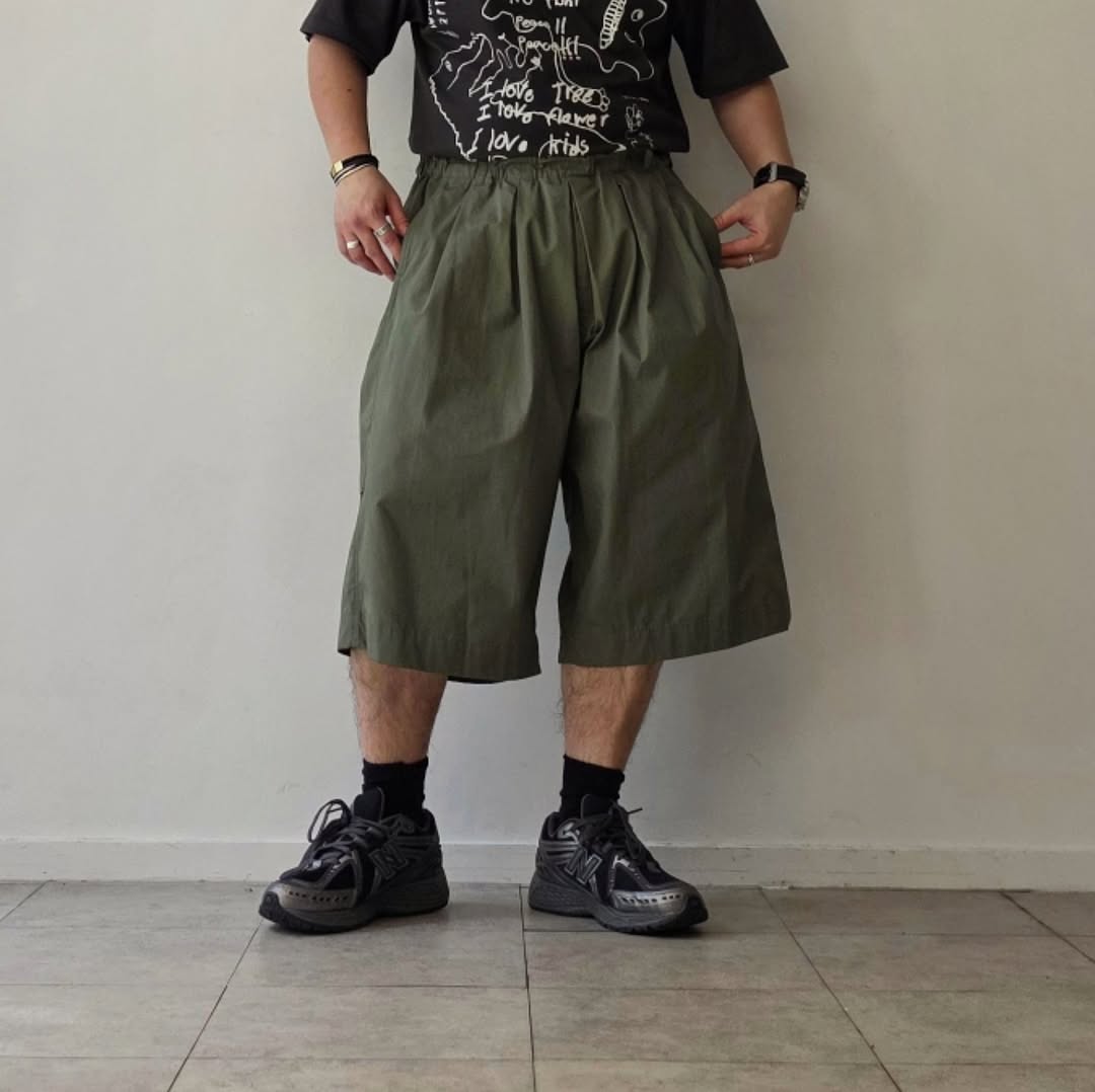 NONNOTTE / Pleat Dock Shorts Trousers (Mulled Basil)