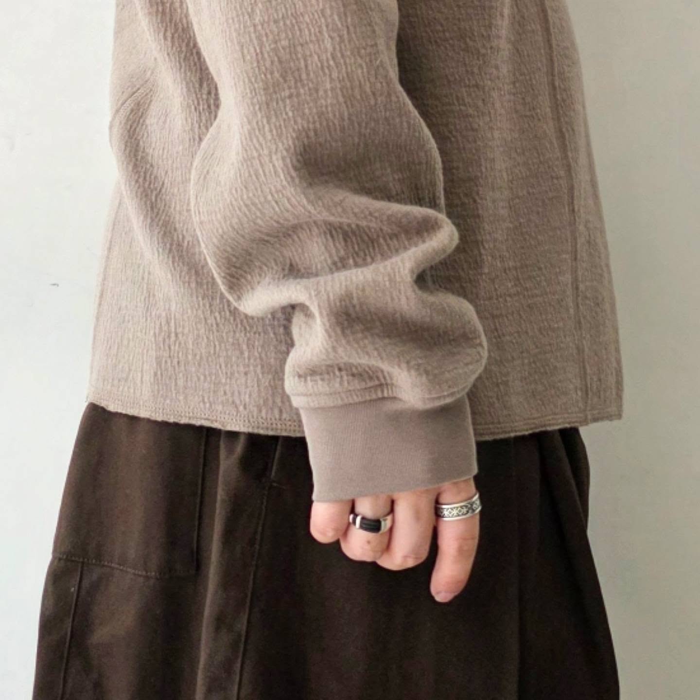 GANDER / Raw Edge Crewneck (Beige)