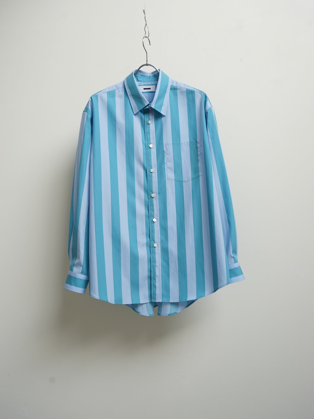 REVERBERATE / Regular Collar Shirt - ST (Light Blue x Green)