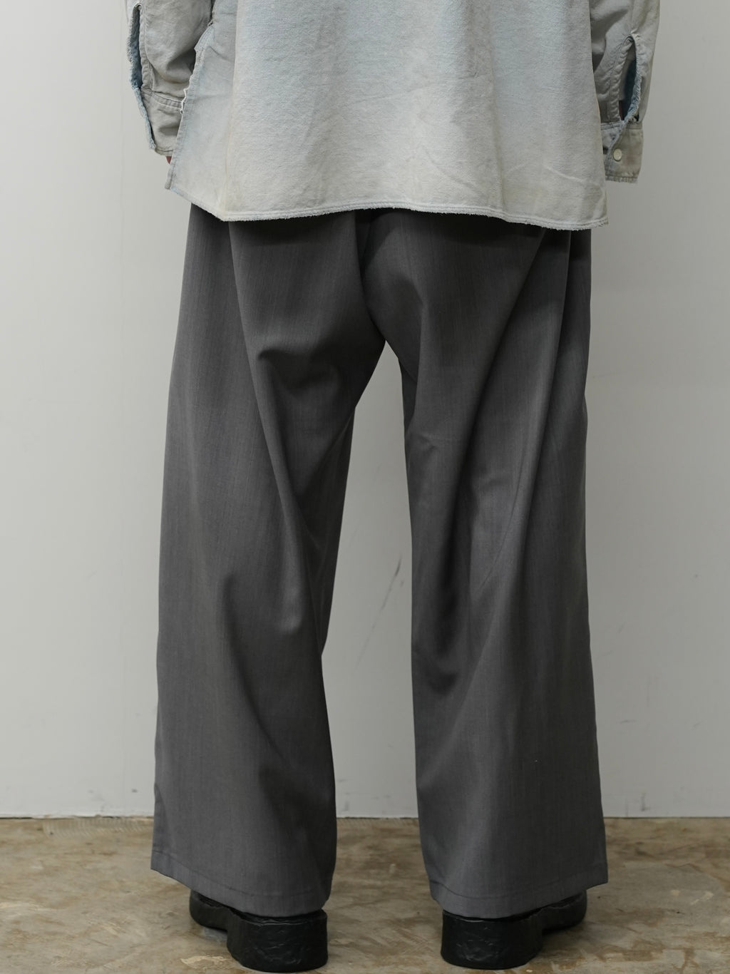 ANCELLM / Belted Wool Slacks (Gray)