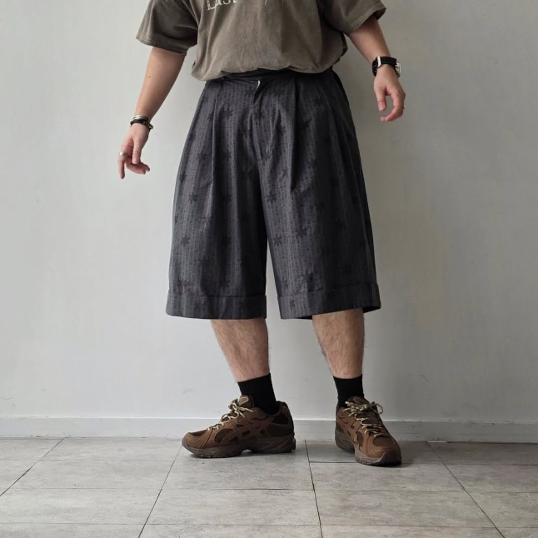 KANEMASA PHIL / 46G Opal Print Gurkha Shorts (Charcoal Print)