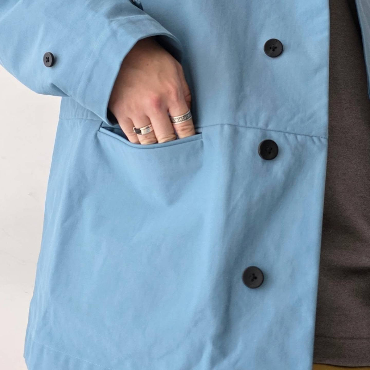 KANEMASA PHIL / 36G ECONYL Half Coat (Blue Gray)