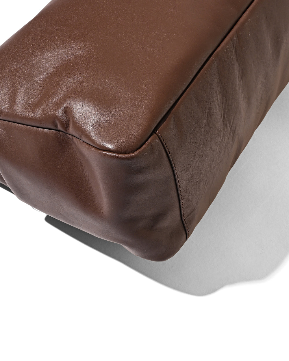 CLESSTE / Leather Day Off Bag Large (Brown)