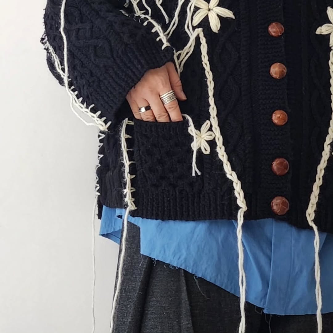 DISCOVERED / Hand Embroidery Fisherman Knit (A)